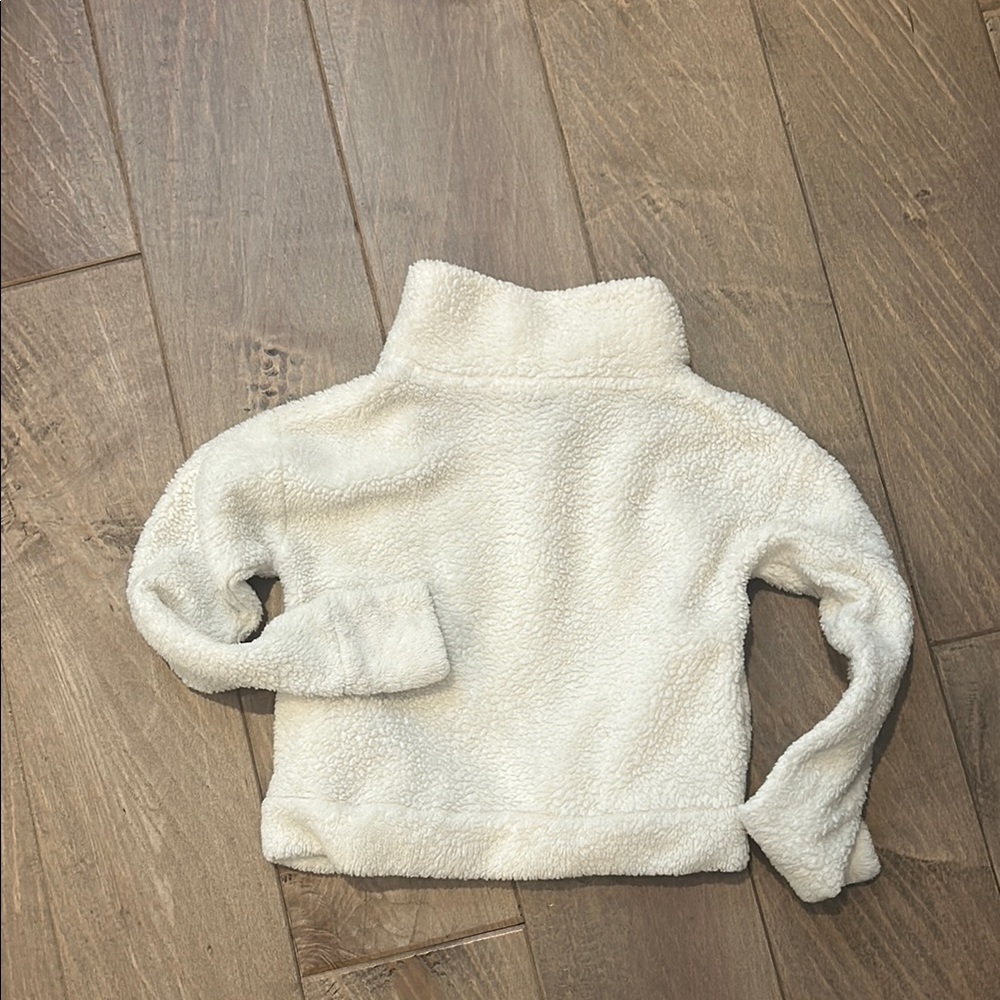 Cozy White Fleece Turtleneck Sweater Target Brand - Picture 5 of 5